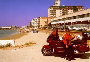 Strand von Foll&oacute;nica